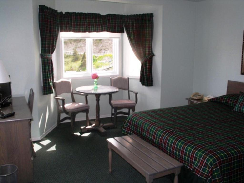 The Gaultois Inn Room photo